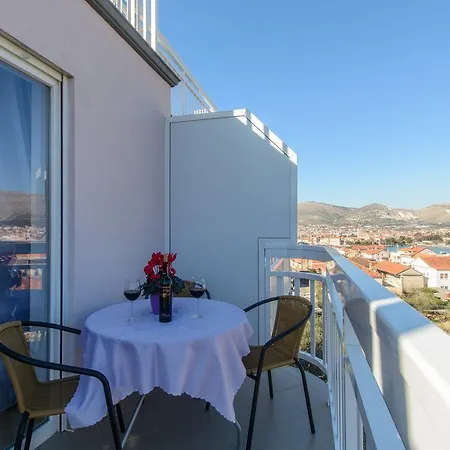 Mijo Apartman *
