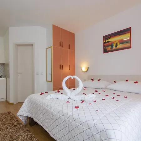 Mijo Apartman