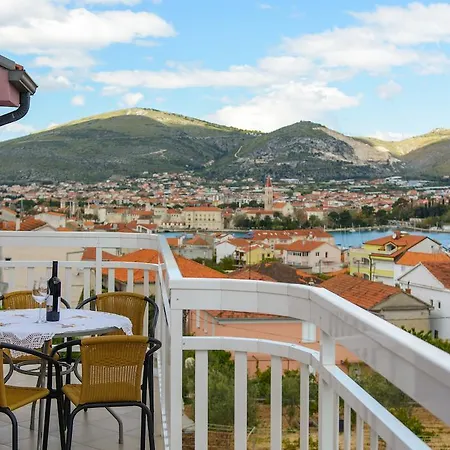 Mijo Apartman