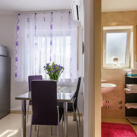 Mijo Apartman
