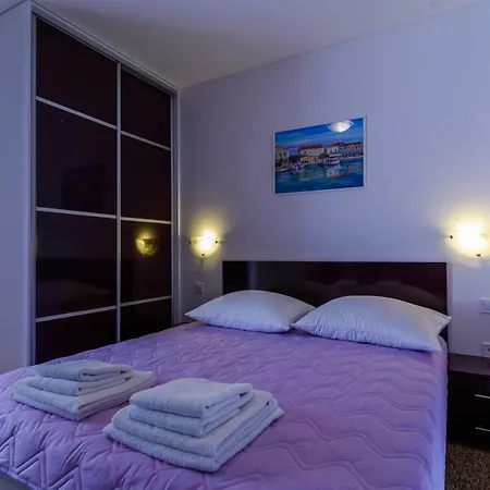 Mijo Trogir