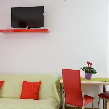 Mijo Apartment *